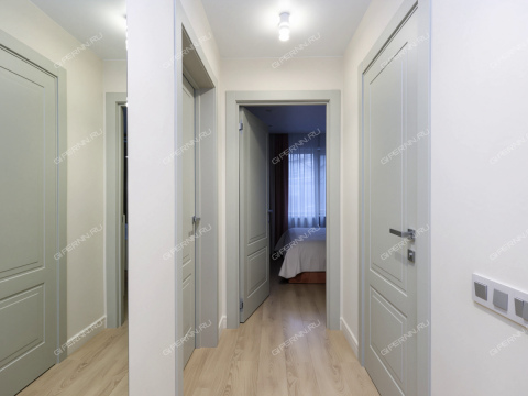 3-komnatnaya-nab-volzhskaya-d-11 фото