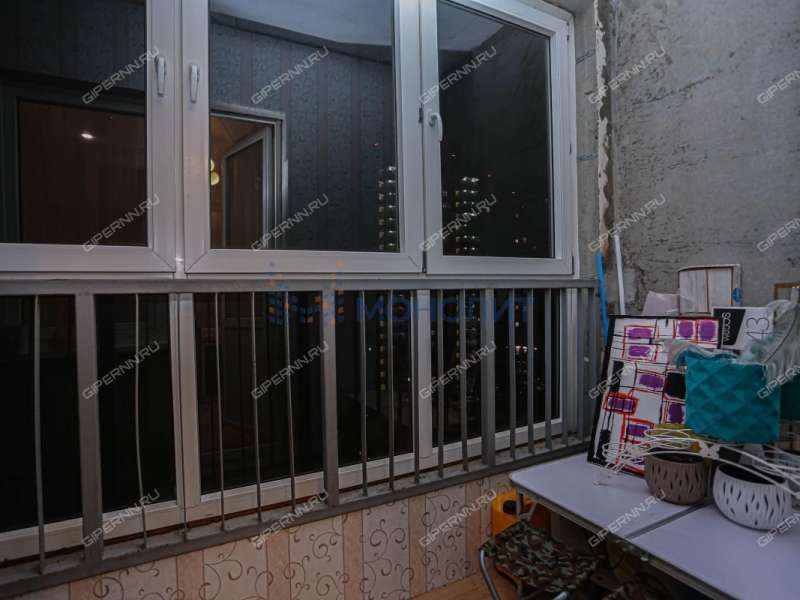 однокомнатная квартира на бульваре 60-летия Октября дом 23 к4