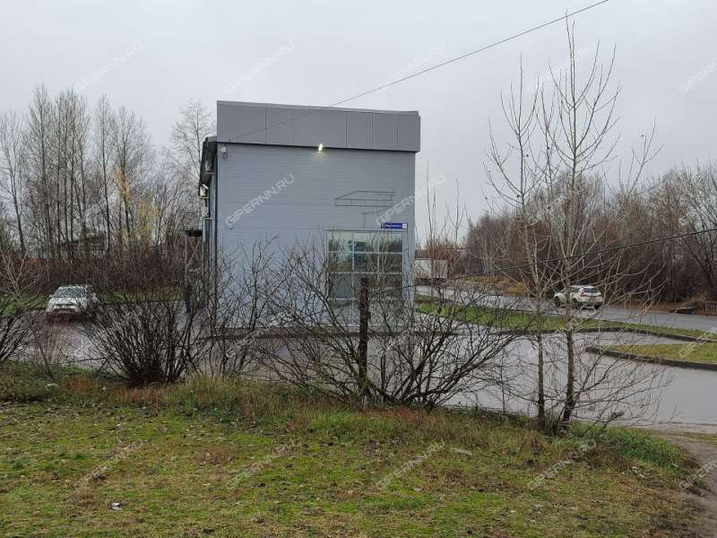 здание под торговую площадь, недвижимость под автобизнес на улице Федосеенко