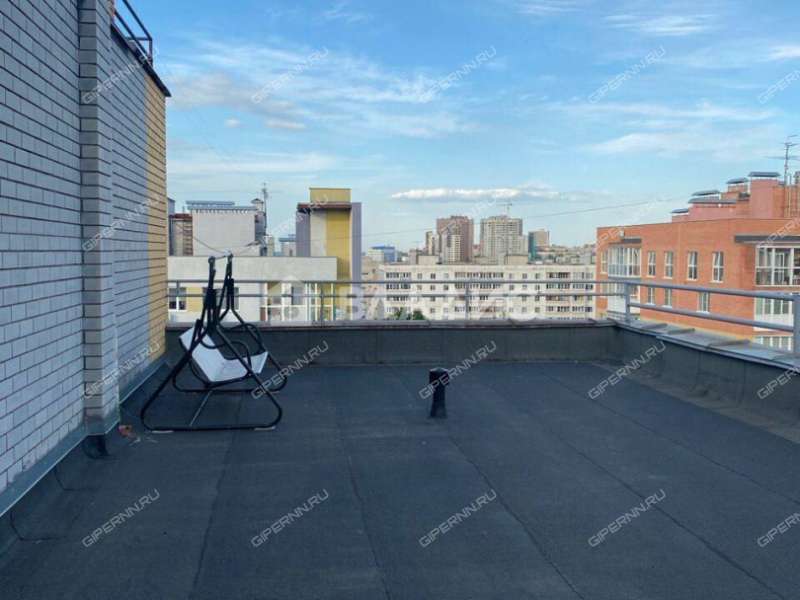 четырёхкомнатная квартира на улице Дунаева дом 8