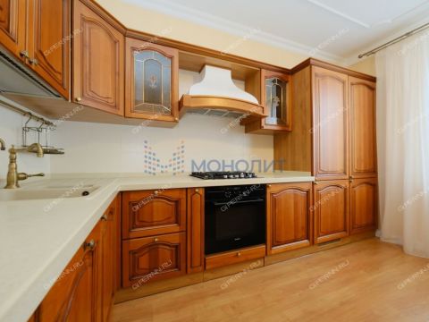 3-komnatnaya-ul-rodionova-d-195-k2 фото