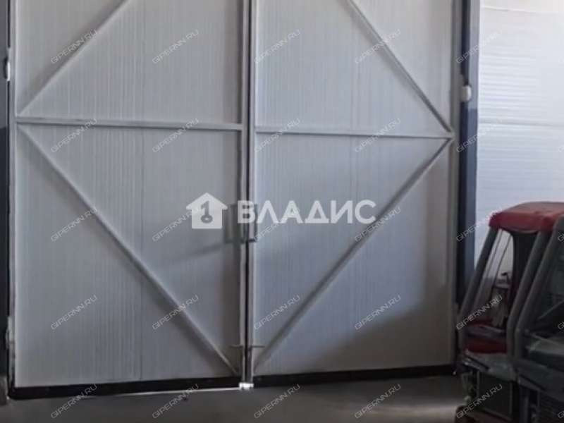 здание под склад на Московском шоссе