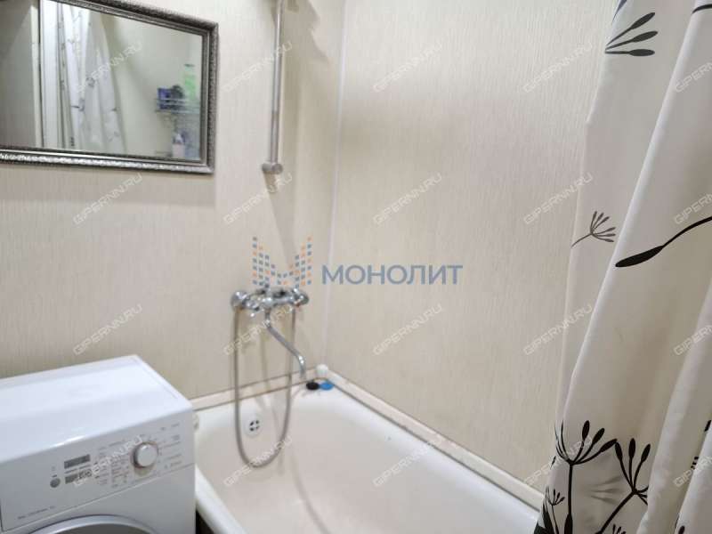 трёхкомнатная квартира на улице имени Генерала Ивлиева дом 38