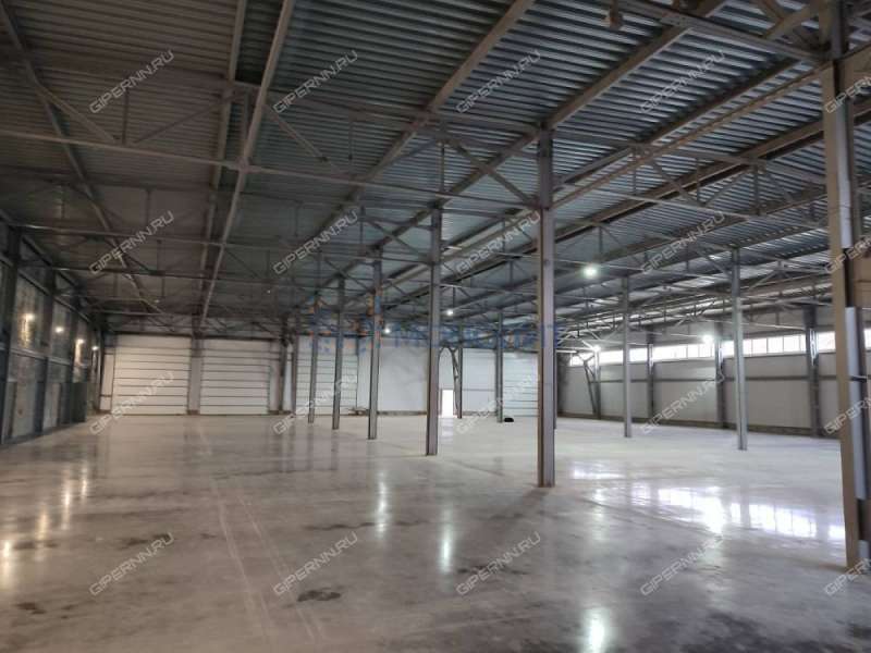 здание под торговую площадь, производственную площадь на Московском шоссе