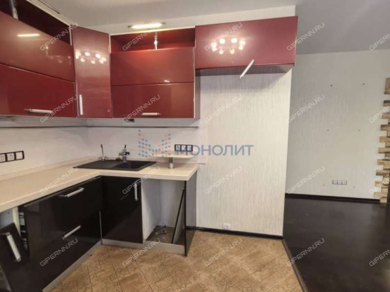трёхкомнатная квартира на улице Фрунзе дом 21