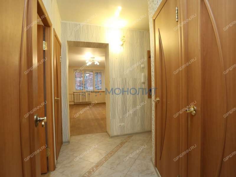 трёхкомнатная квартира на улице Бурденко дом 18