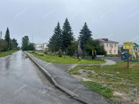 1-komnatnaya-rabochiy-poselok-suhobezvodnoe-semenovskiy-gorodskoy-okrug фото
