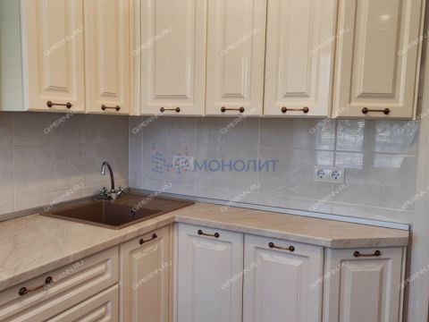 2-komnatnaya-ul-krylova-d-5a фото