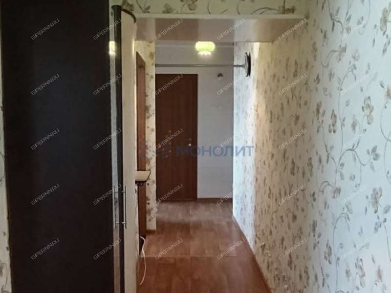 трёхкомнатная квартира на улице Строкина дом 10