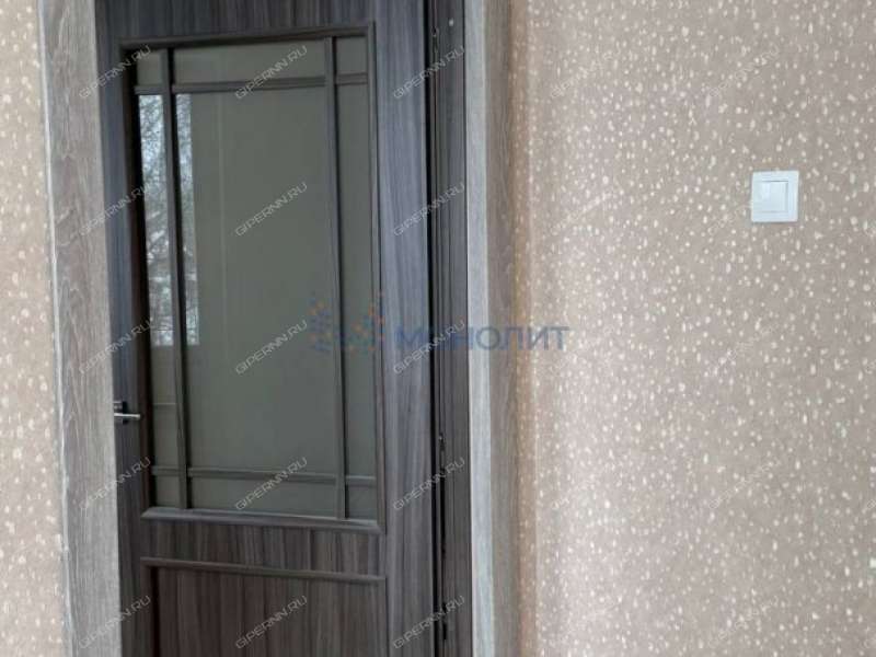 четырёхкомнатная квартира на улице Школьная дом 26 село Линда (Линдовский сельсовет