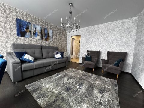 3-komnatnaya-ul-ukrainskaya-d-50 фото