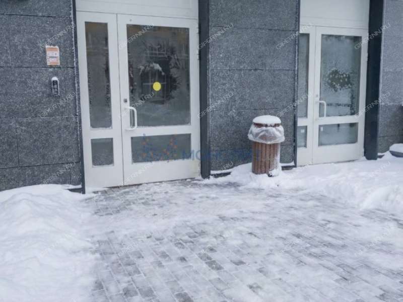 трёхкомнатная квартира на улице Героя Советского Союза Аристархова дом 8