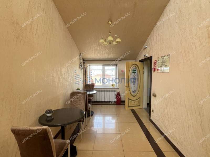 здание под коммерческую недвижимость на Удмуртской улице