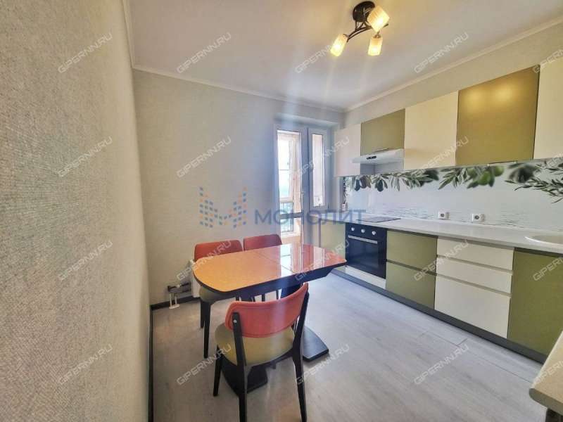 однокомнатная квартира на Украинской улице дом 48