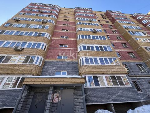 3-komnatnaya-ul-kosmonavta-komarova-d-2-k1 фото