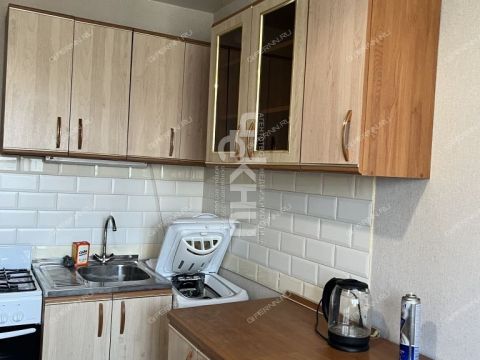 1-komnatnaya-ul-raduzhnaya-d-12 фото