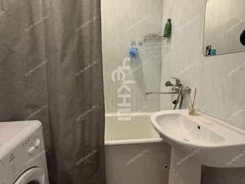 2-komnatnaya-ul-literaturnaya-d-17 фото