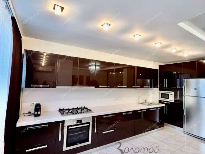 трёхкомнатная квартира на Деловой улице дом 24 к2