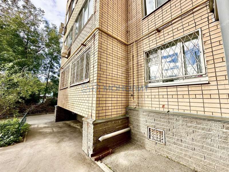 трёхкомнатная квартира на улице Обухова дом 45