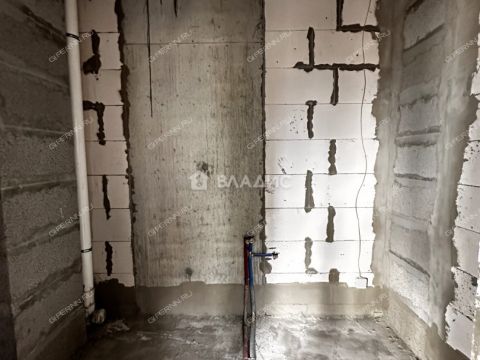 2-komnatnaya-ul-dalnyaya-d-10 фото