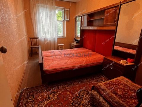 2-komnatnaya-ul-germana-lopatina-d-5a фото
