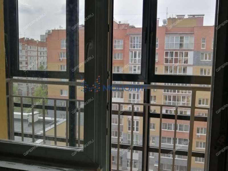 четырёхкомнатная квартира на Полтавской улице дом 15