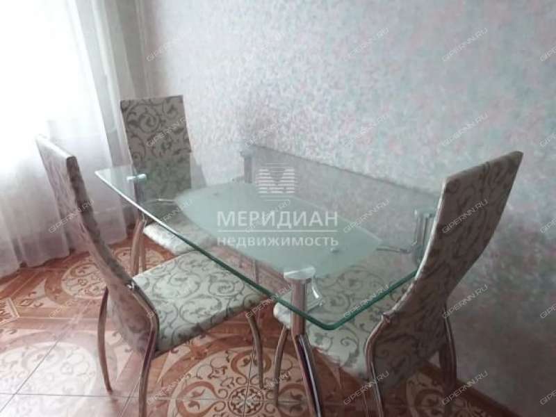 трёхкомнатная квартира на улице Культуры дом 21