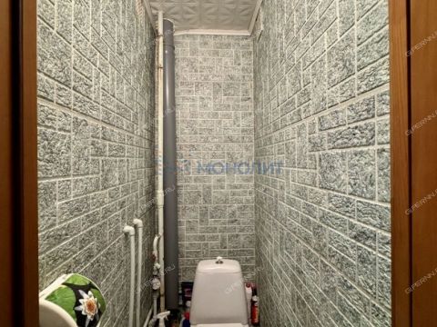 1-komnatnaya-ul-germana-lopatina-d-11a фото