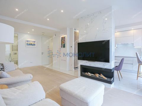 3-komnatnaya-ul-rodionova-d-192-k4 фото