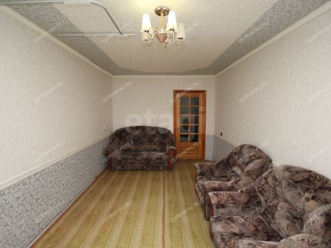 3-komnatnaya-ul-sazanova-d-13 фото