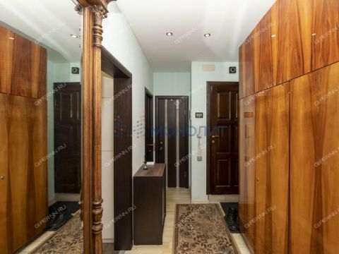 4-komnatnaya-ul-surikova-d-16 фото