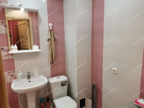 1-komnatnaya-b-r-60-letiya-oktyabrya-d-21-k1 фото