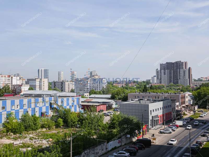 трёхкомнатная квартира на Республиканской улице дом 43 к1
