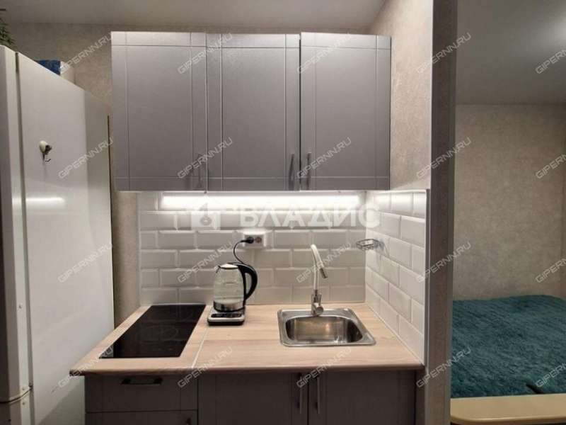 комната в доме 8 на улице Бекетова