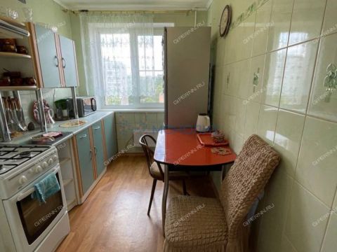 2-komnatnaya-ul-sergeya-esenina-d-31 фото