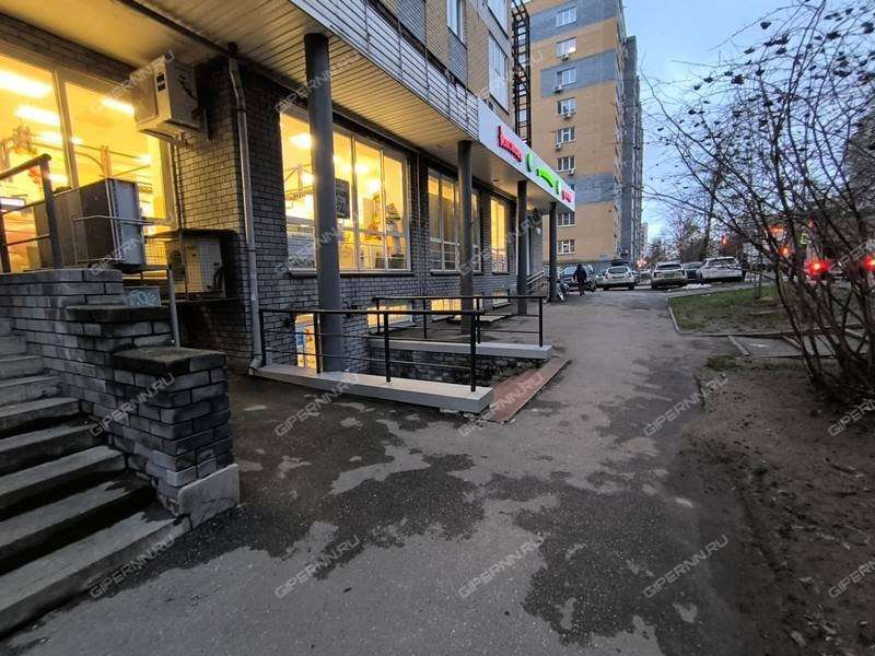 помещение под торговую площадь на Ижорская ул. д.18