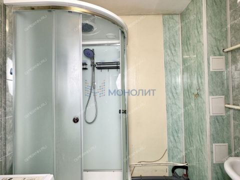 3-komnatnaya-ul-obuhova-d-45 фото