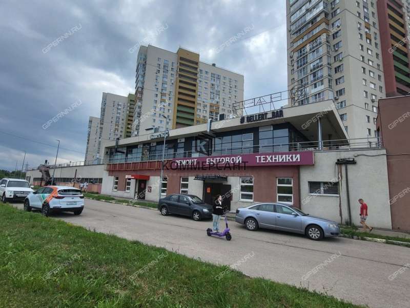 здание под офис, торговую площадь на улице Академика Сахарова