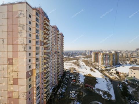 3-komnatnaya-ul-rodionova-d-39 фото